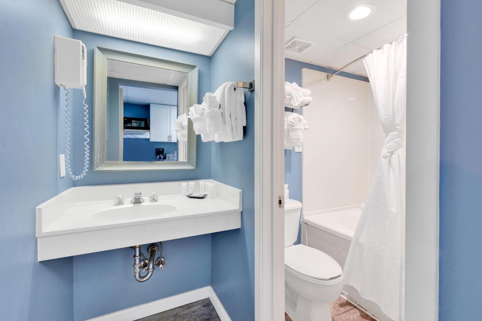 Hosteeva Boardwalk Ocean-Front Condo Миртъл Бийч Екстериор снимка